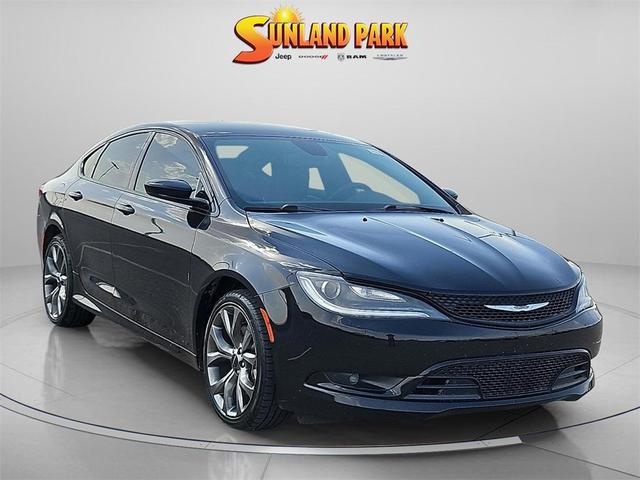 2016 Chrysler 200