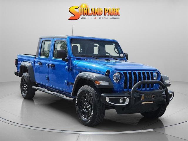 2023 Jeep Gladiator