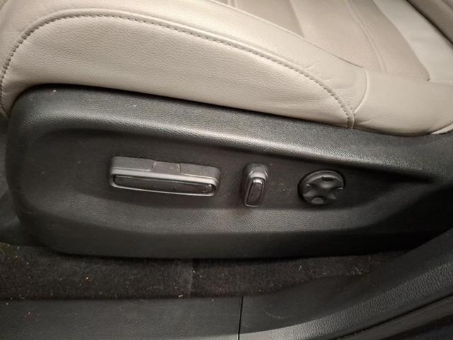 Photo of 2019 Gray Honda CR-V