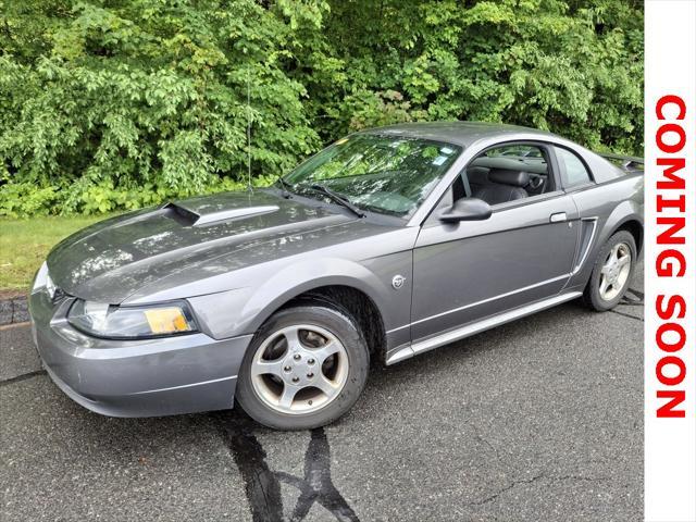 2004 Ford Mustang