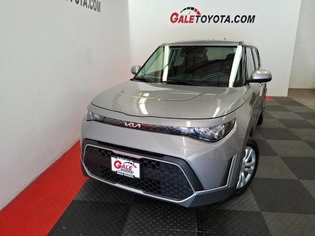 Photo of 2023 Steel Gray Kia Soul