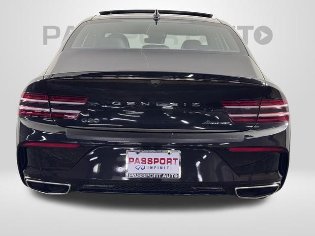 Photo of 2024 Vik Black Genesis G80