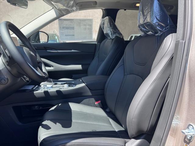 Photo of 2025 Warm Titanium INFINITI QX60