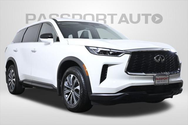 Photo of 2025 Glacier White INFINITI QX60