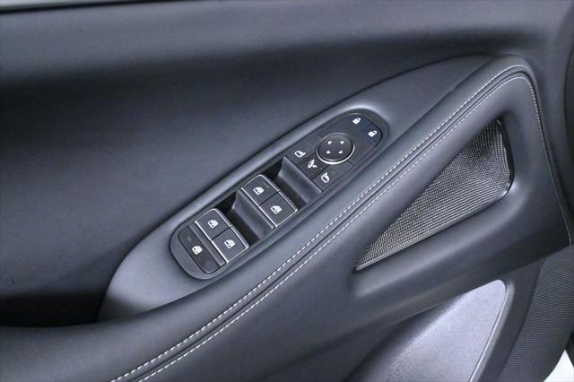 Photo of 2025 Glacier White INFINITI QX60