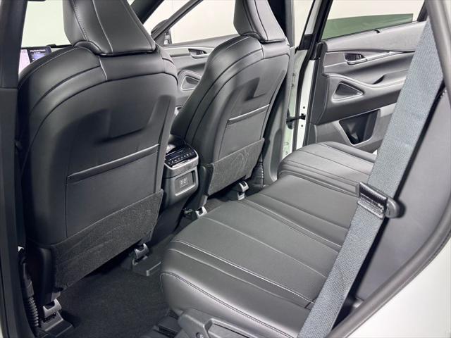 Photo of 2025 Majestic White INFINITI QX60