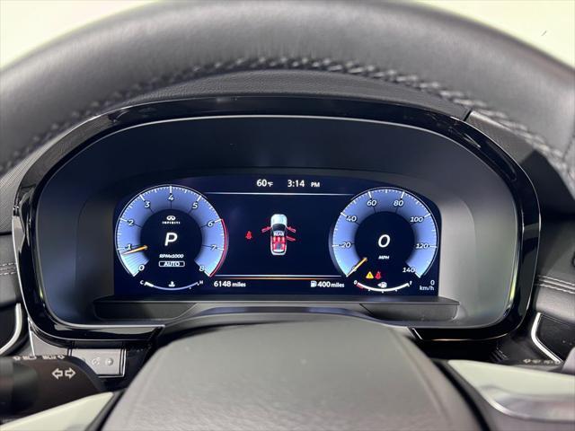 Photo of 2025 Majestic White INFINITI QX60