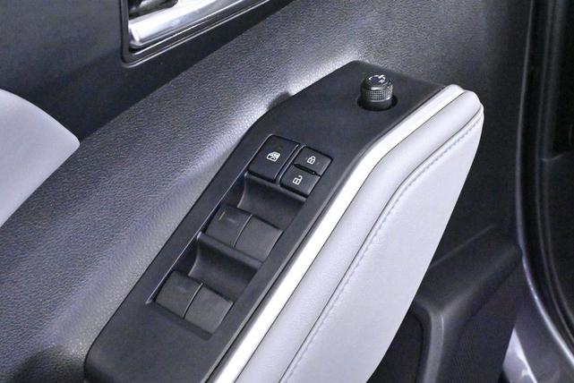 Photo of 2022 Magnetic Gray Metallic Toyota Highlander