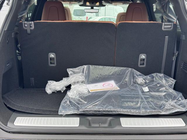 Photo of 2025 Mineral Black INFINITI QX60