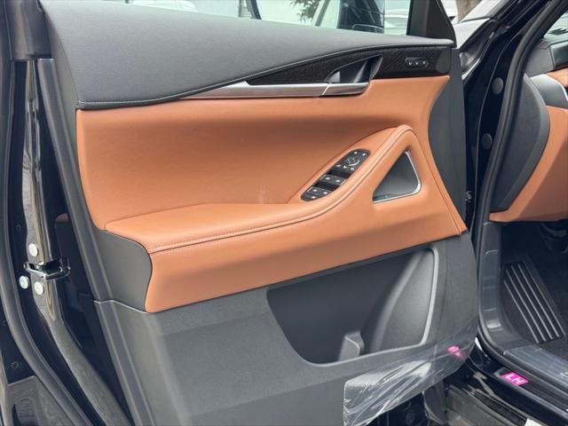 Photo of 2025 Mineral Black INFINITI QX60