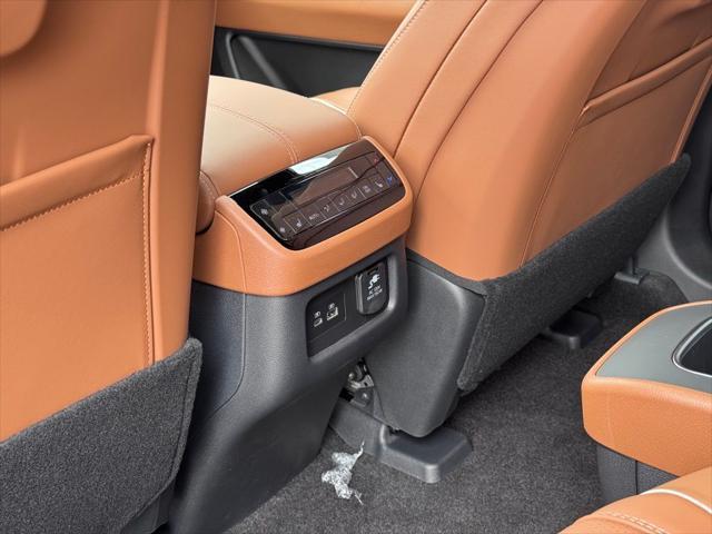 Photo of 2025 Mineral Black INFINITI QX60