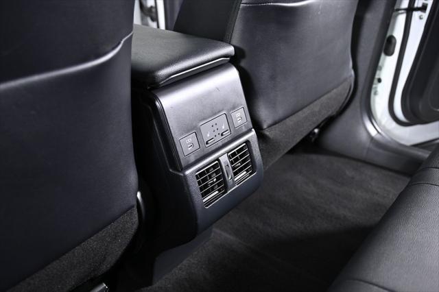 Photo of 2024 Wind Chill Pearl Toyota bZ4X