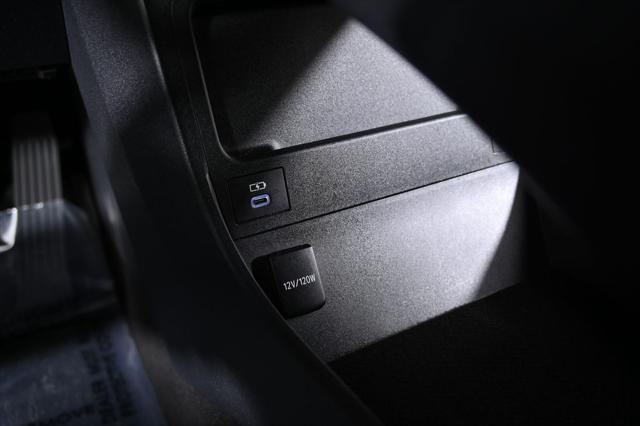 Photo of 2024 Wind Chill Pearl Toyota bZ4X