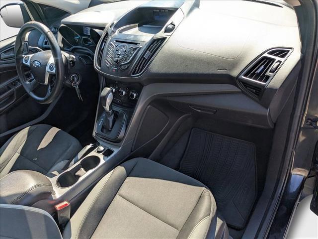 Photo of 2014 Tuxedo Black Ford Escape