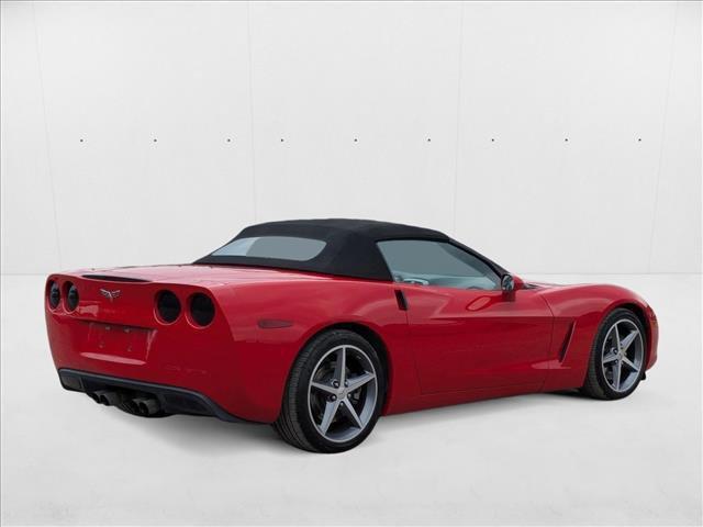 Photo of 2005 Victory Red Chevrolet Corvette