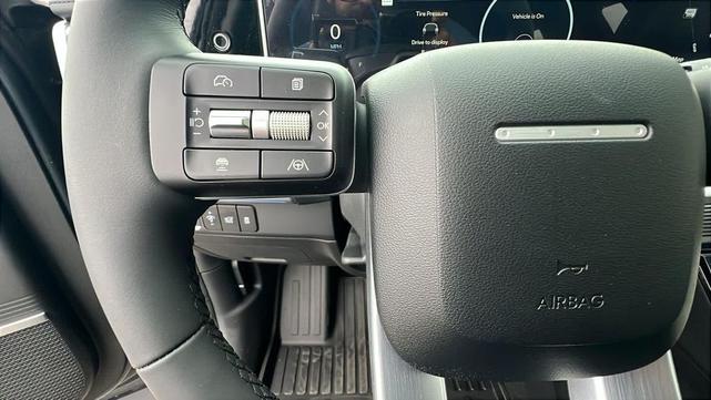 Photo of 2025 Ecotronic Gray Hyundai SANTA FE