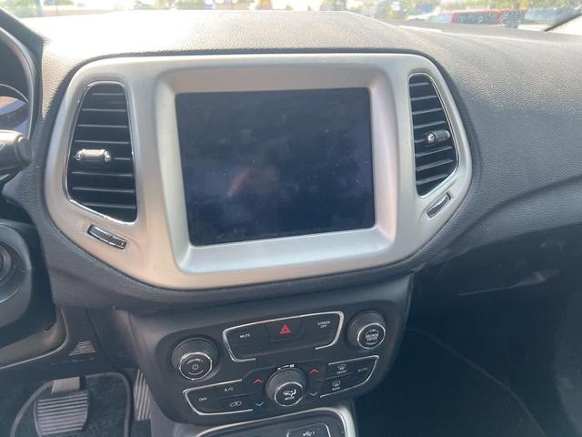 Photo of 2021 Laser Blue Pearlcoat Jeep Compass