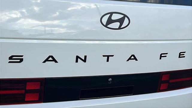 Photo of 2026 Serenity White Hyundai SANTA FE HEV