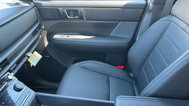 Photo of 2026 Ecotronic Gray Hyundai SANTA FE HEV
