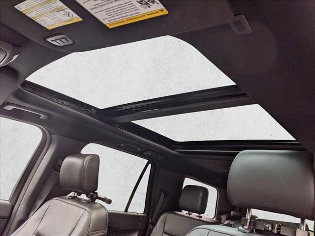 Photo of 2018 Magnetic Metallic Ford Expedition