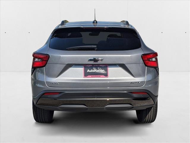 Photo of 2025 Sterling Gray Metallic Chevrolet Trax