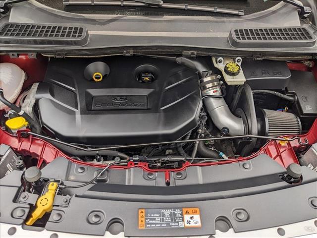 Photo of 2019 Ruby Red Metallic Tinted Clearcoat Ford Escape