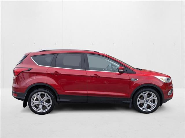 Photo of 2019 Ruby Red Metallic Tinted Clearcoat Ford Escape
