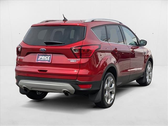 Photo of 2019 Ruby Red Metallic Tinted Clearcoat Ford Escape