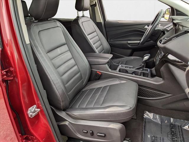 Photo of 2019 Ruby Red Metallic Tinted Clearcoat Ford Escape