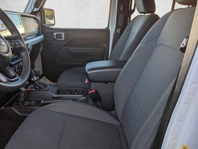 Photo of 2024 Bright White Clearcoat Jeep Wrangler