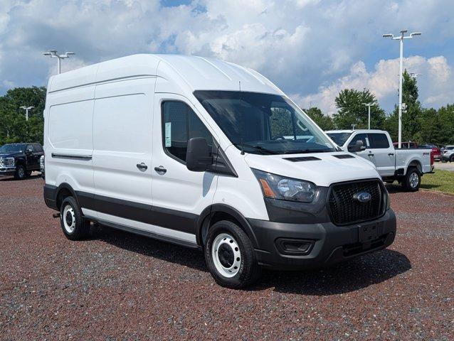 Photo of 2021 OXFORD WHITE Ford Transit-250