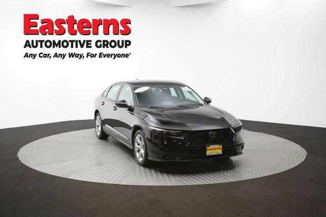 Photo of 2023 Crystal Black Pearl Honda Accord