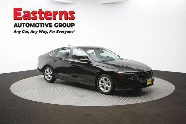 Photo of 2023 Crystal Black Pearl Honda Accord