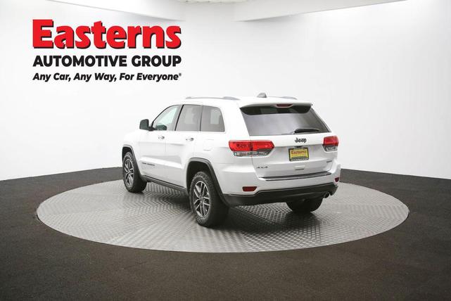 Photo of 2019 Bright White Clearcoat Jeep Grand Cherokee