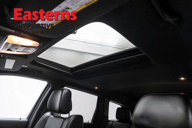 Photo of 2019 Bright White Clearcoat Jeep Grand Cherokee