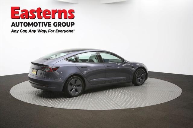 Photo of 2022 Gray Tesla Model 3