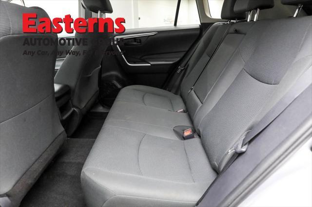 Photo of 2021 Silver Sky Metallic Toyota RAV4