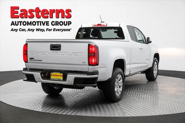 Photo of 2022 Summit White Chevrolet Colorado