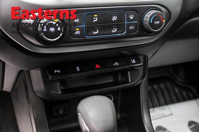 Photo of 2022 Summit White Chevrolet Colorado