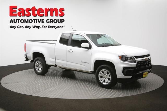 Photo of 2022 Summit White Chevrolet Colorado
