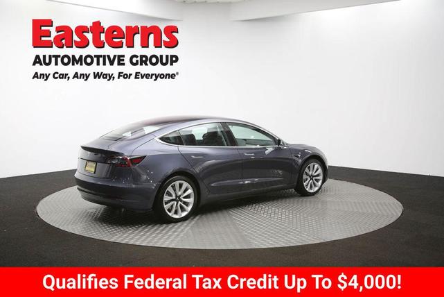 Photo of 2018 Gray Tesla Model 3