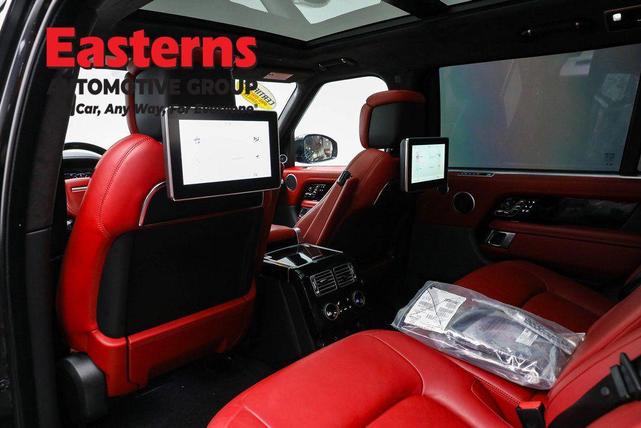 Photo of 2022 Black Land Rover Range Rover