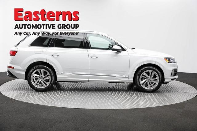 Photo of 2022 Carrara White Audi Q7