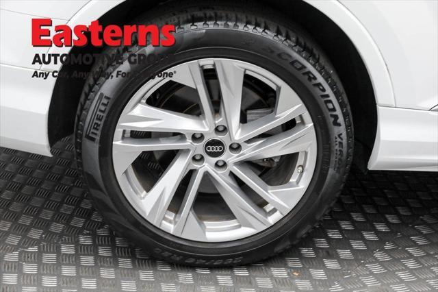 Photo of 2022 Carrara White Audi Q7