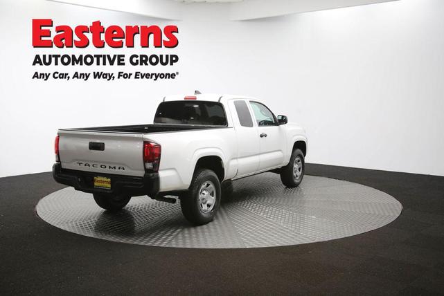 Photo of 2021 Super White Toyota Tacoma