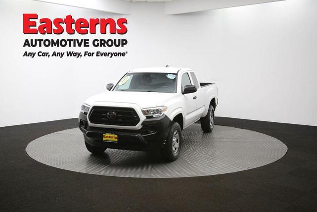 Photo of 2021 Super White Toyota Tacoma