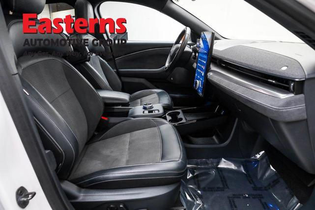 Photo of 2022 STAR WHITE MET TRI-COAT Ford Mustang Mach-E