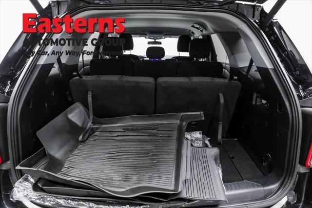 Photo of 2021 AGATE BLACK METALLIC Ford Explorer
