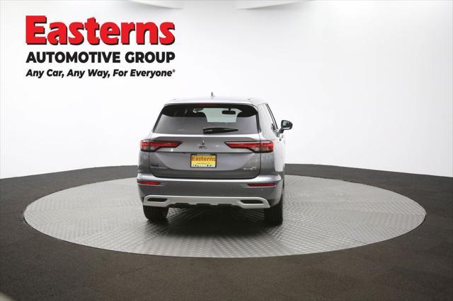 Photo of 2023 Mercury Gray Metallic Mitsubishi Outlander PHEV