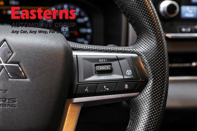 Photo of 2023 Mercury Gray Metallic Mitsubishi Outlander PHEV
